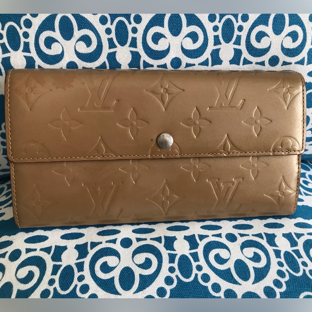 Authentic Louis Vuitton wallet